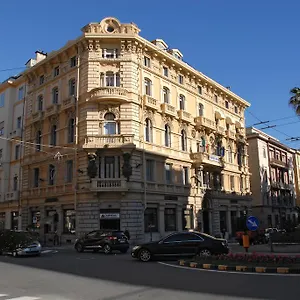 Beatrice Guest house